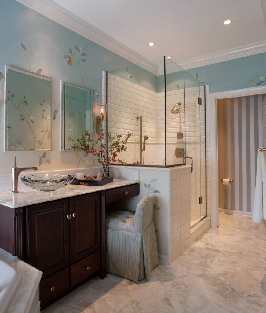 Master bathroom with brushed brass plumbing fixtures.
