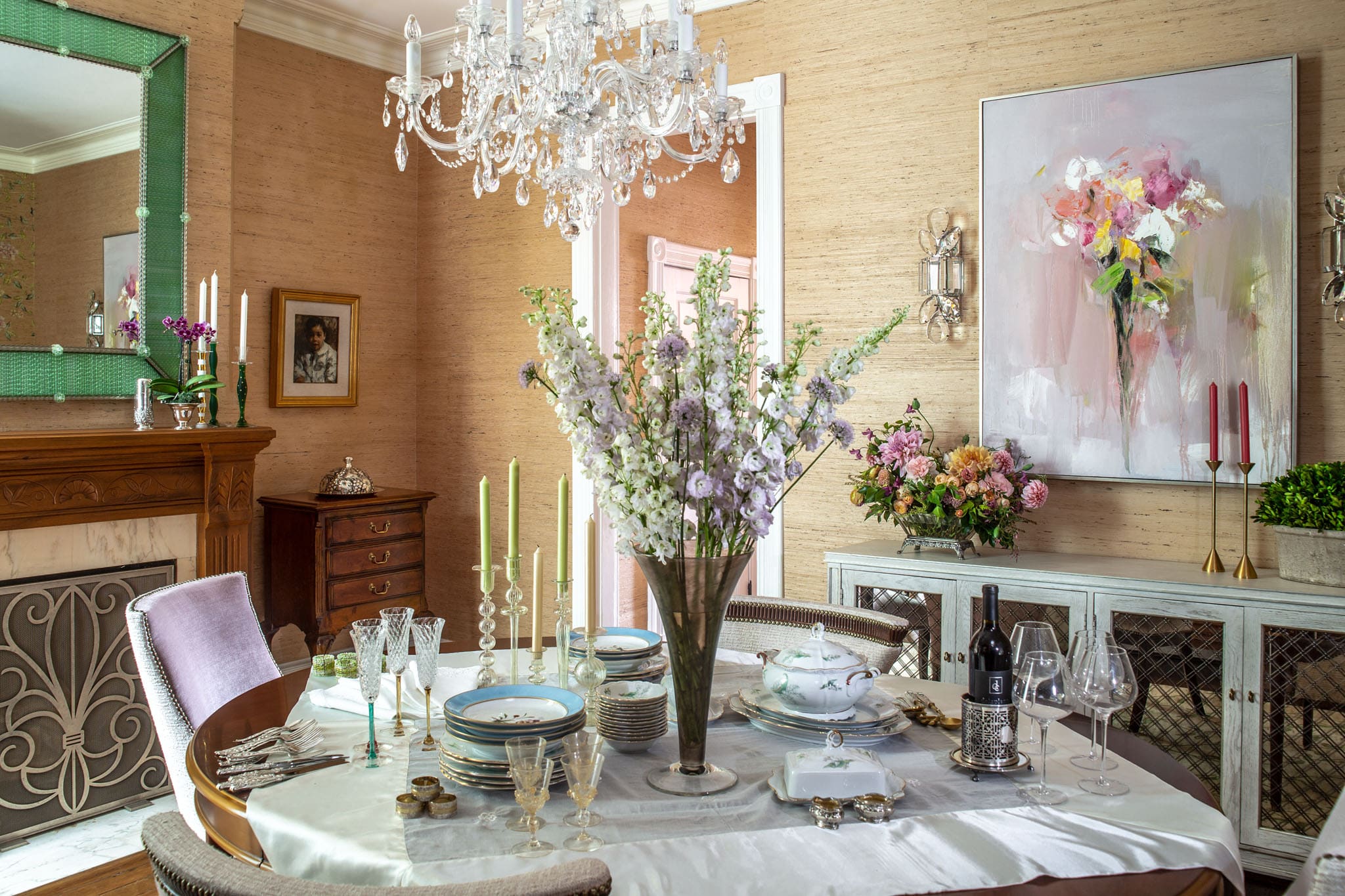 Dining Room design - Sophisticated Row House.